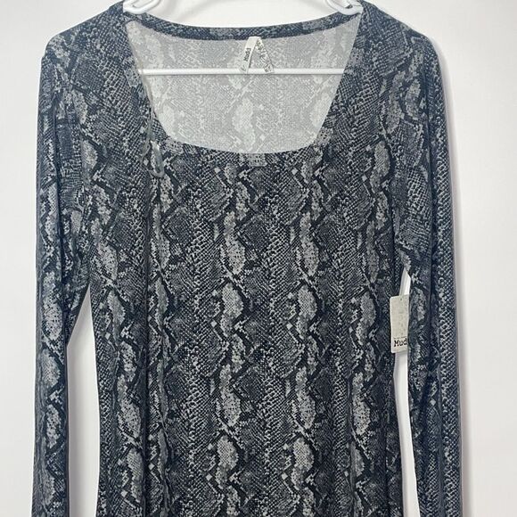 Mudd dress snake skin pattern - Picture 2 of 7